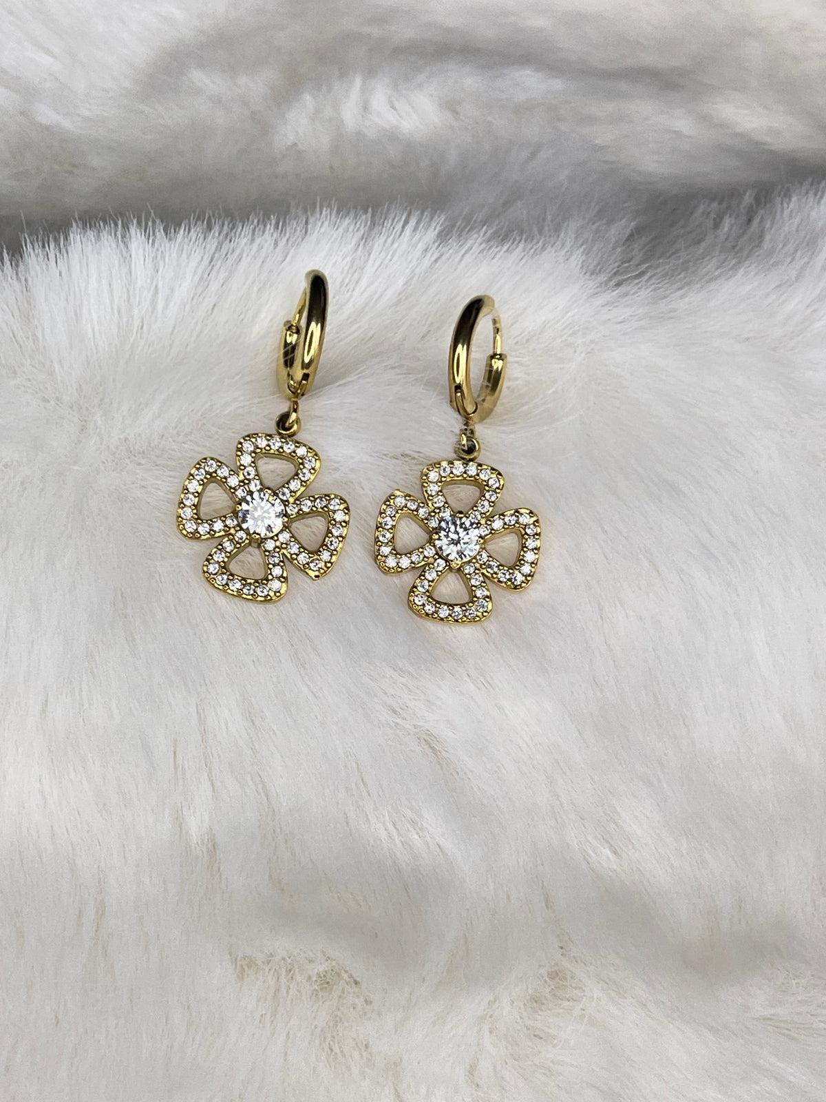 Boucles d’Oreilles Iconiques | MOKA C